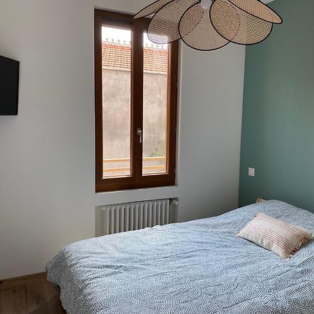 La Maison Lägenhet Roanne Exteriör bild
